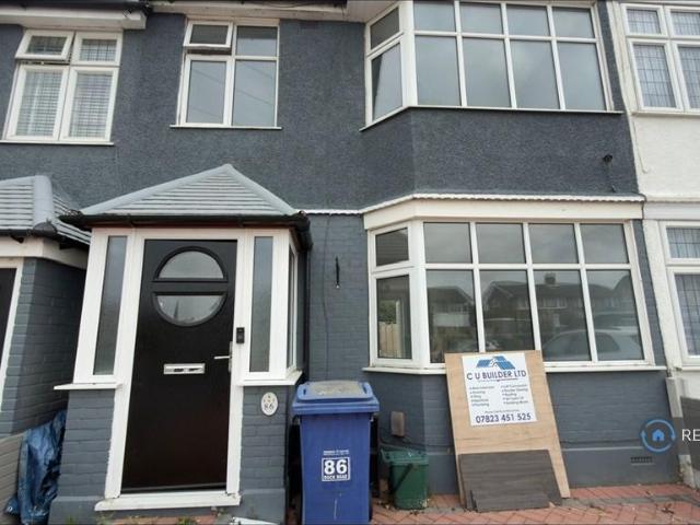 3 bedroom terraced house to rent