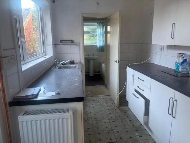 3 bedroom terraced house to rent