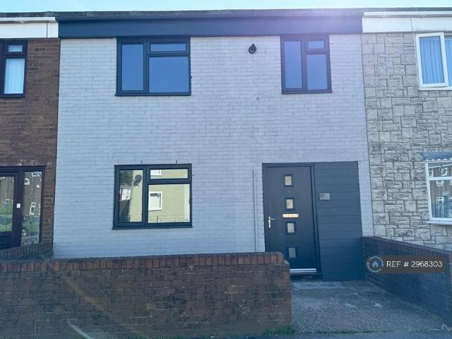 3 bedroom terraced house to rent