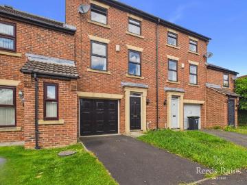 3 bedroom terraced house to rent