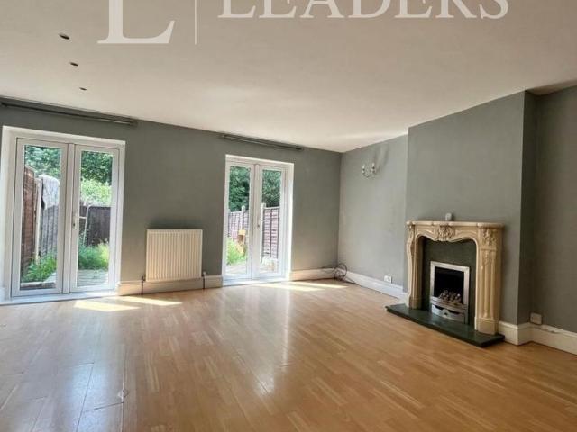 3 bedroom terraced house to rent