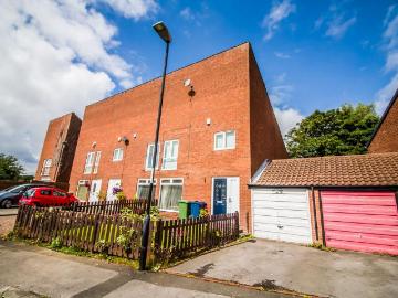 North East, North England - Garden, Equipped kitchen