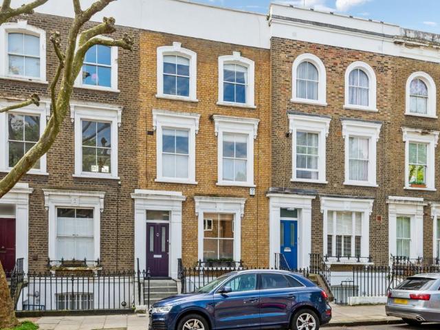 3 bedroom terraced house to rent
