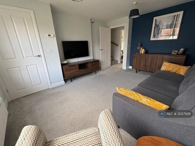 3 bedroom terraced house to rent