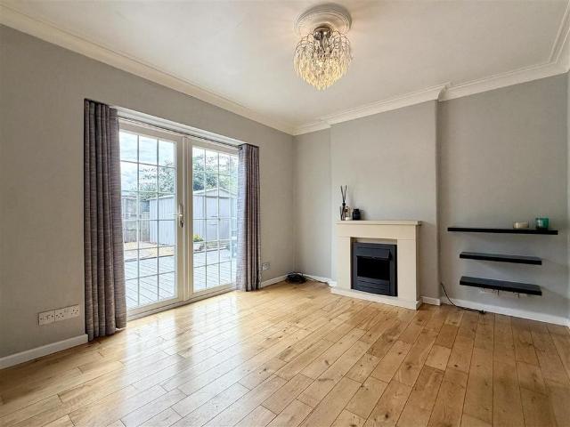 3 bedroom terraced house to rent