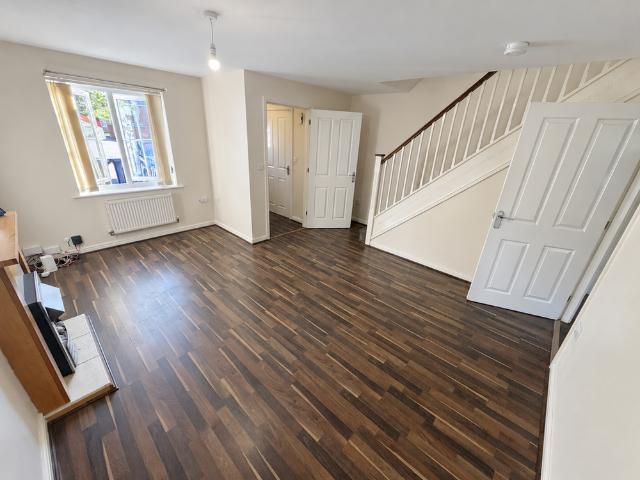 3 bedroom terraced house to rent