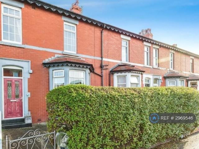 3 bedroom terraced house to rent