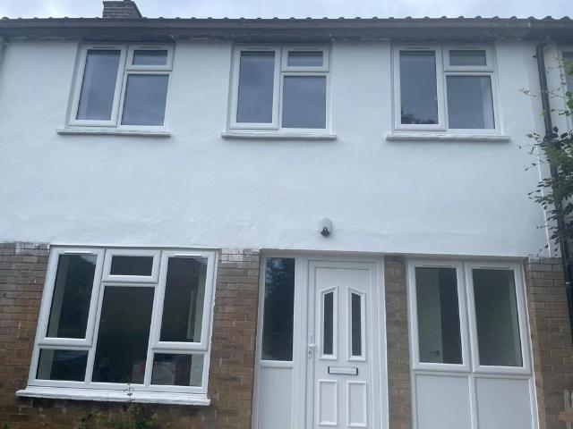 3 bedroom terraced house to rent