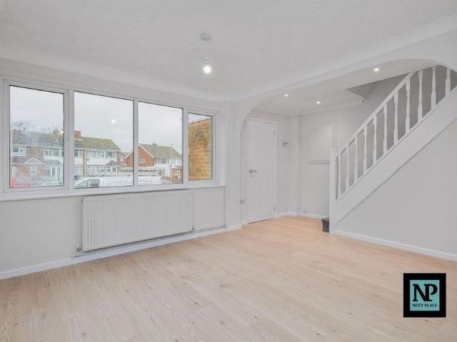 3 bedroom terraced house to rent