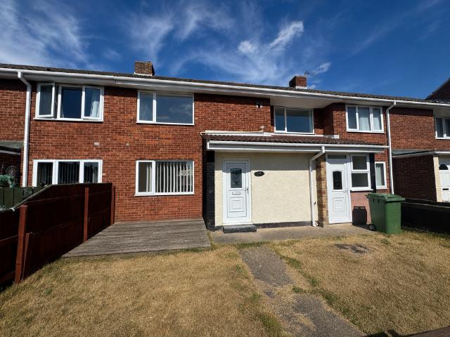 3 bedroom terraced house to rent