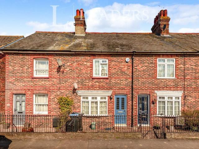 3 bedroom terraced house to rent