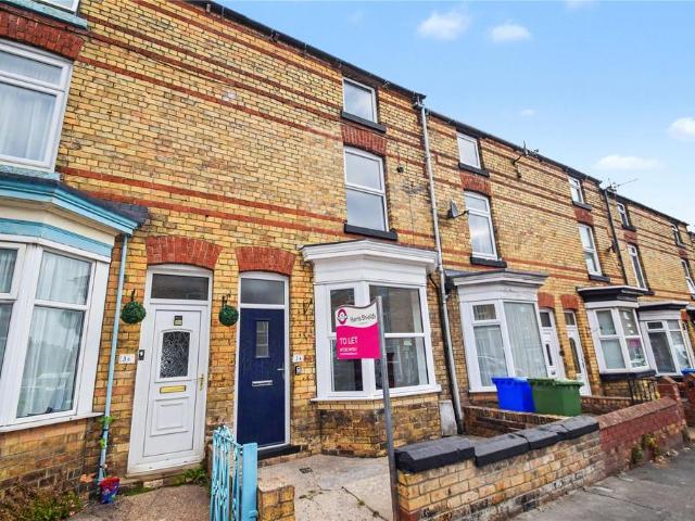3 bedroom terraced house to rent
