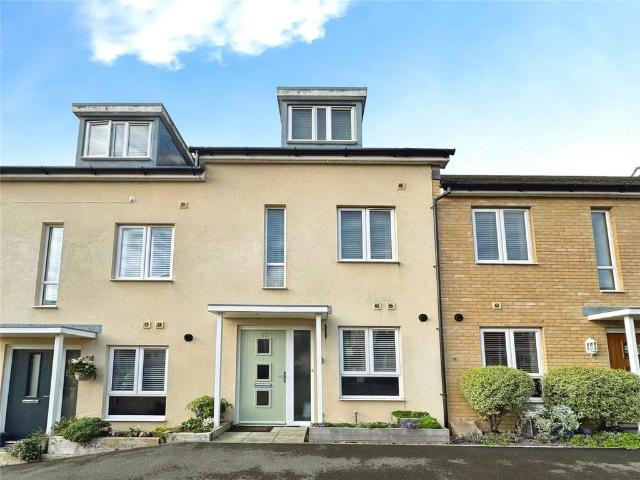 3 bedroom terraced house to rent