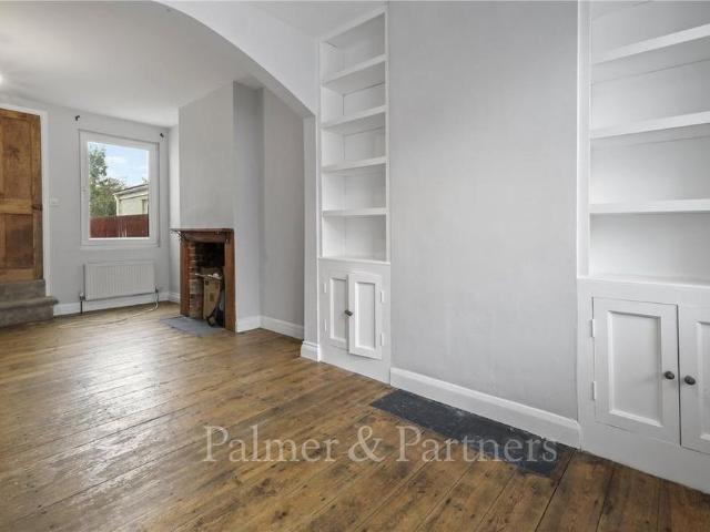 3 bedroom terraced house to rent
