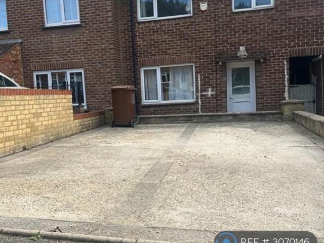 3 bedroom terraced house to rent