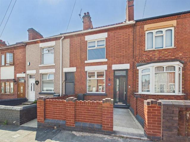 3 bedroom terraced house to rent