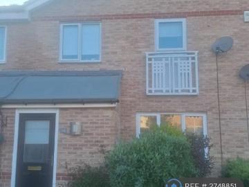 3 bedroom terraced house to rent