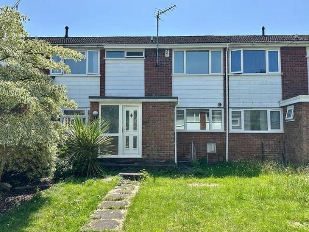 3 bedroom terraced house to rent