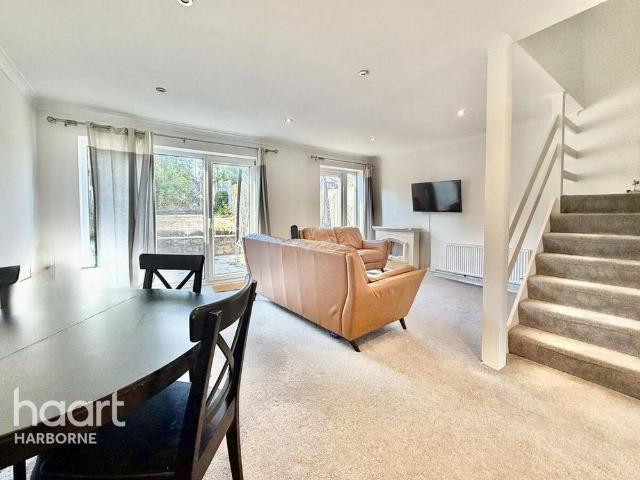 3 bedroom terraced house to rent