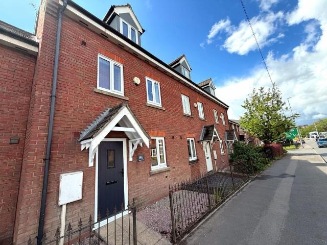 3 bedroom terraced house to rent
