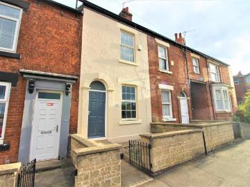 3 bedroom terraced house to rent