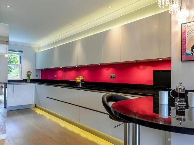 3 bedroom terraced house to rent