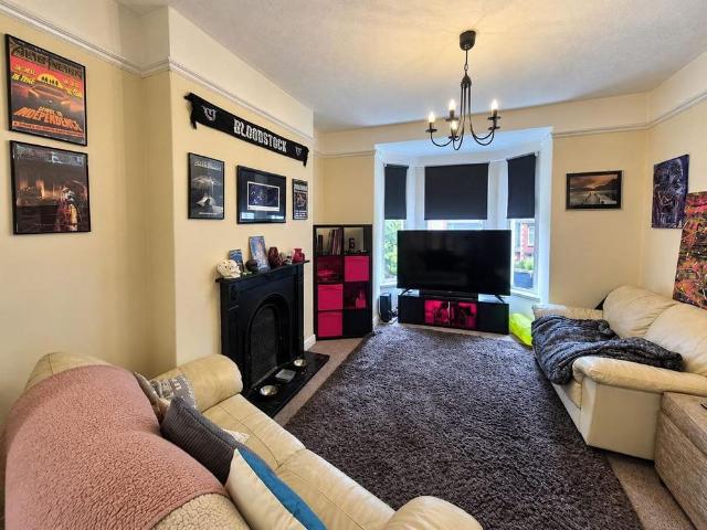 3 bedroom terraced house to rent