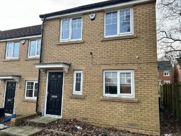 3 bedroom terraced house to rent