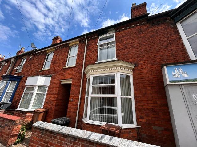 3 bedroom terraced house to rent