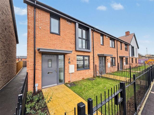 3 bedroom Terraced House to rent