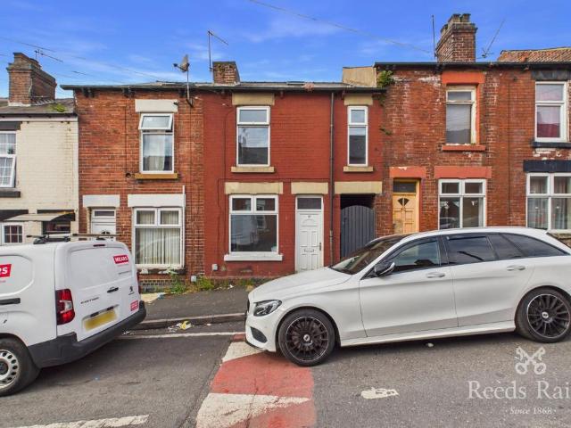 3 bedroom terraced house to rent