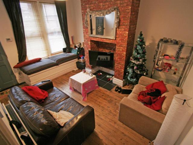 3 bedroom terraced house to rent