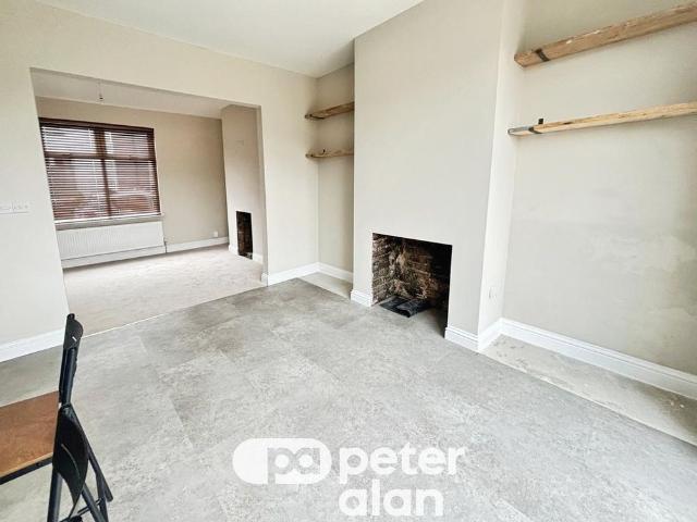 3 bedroom terraced house to rent