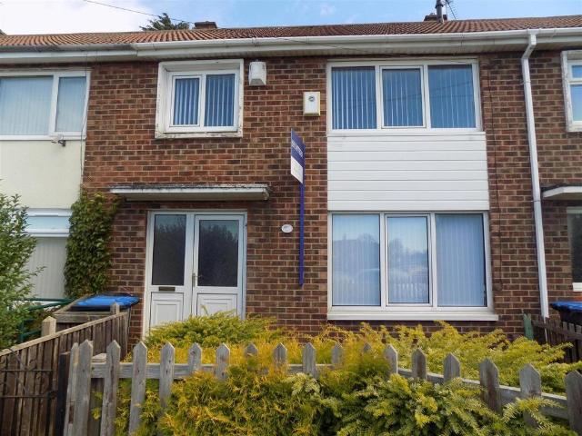 3 bedroom terraced house to rent