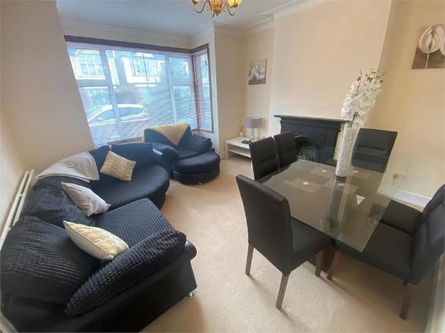 3 bedroom terraced house to rent