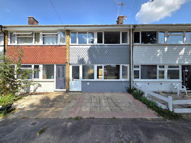 3 bedroom terraced house to rent