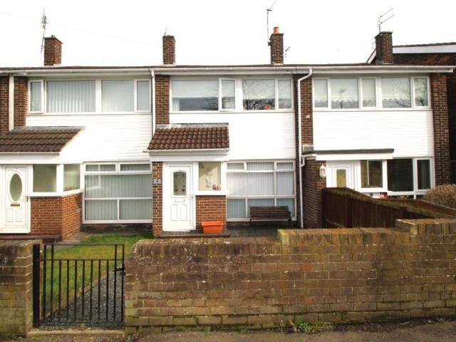 3 bedroom terraced house to rent