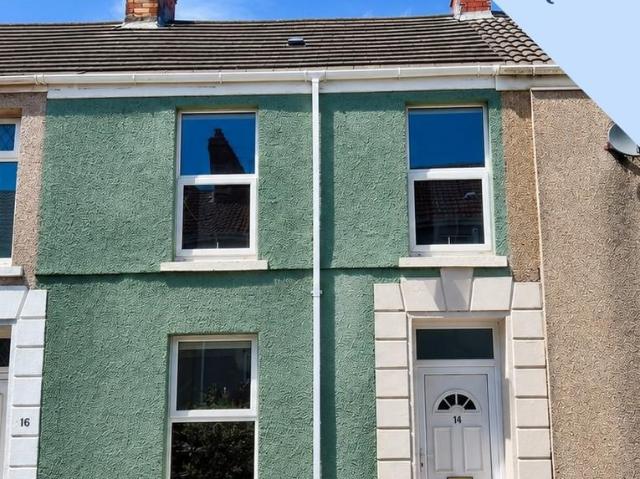 3 bedroom terraced house to rent