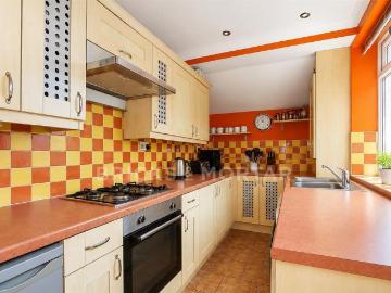 3 bedroom terraced house to rent
