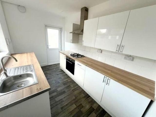 3 bedroom terraced house to rent