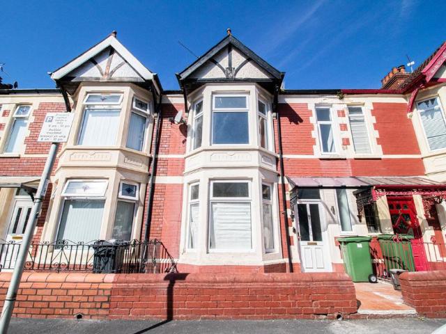 3 bedroom terraced house to rent