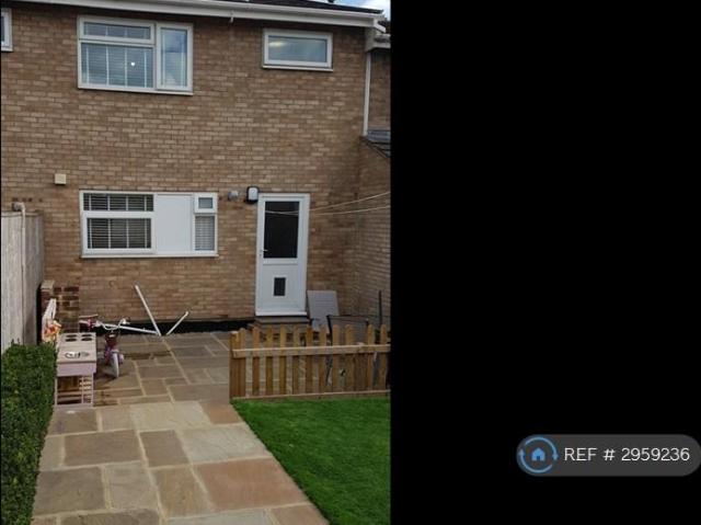 3 bedroom terraced house to rent