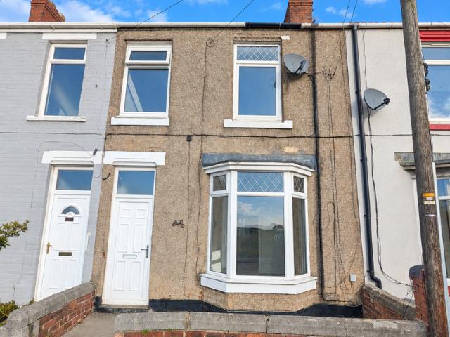 3 bedroom terraced house to rent