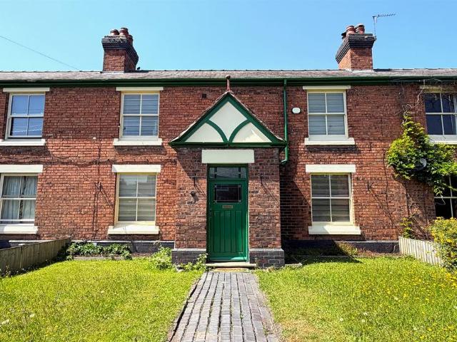 3 bedroom terraced house to rent