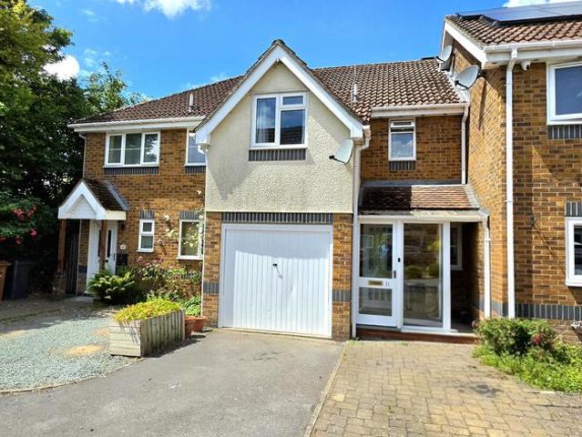 3 bedroom terraced house to rent