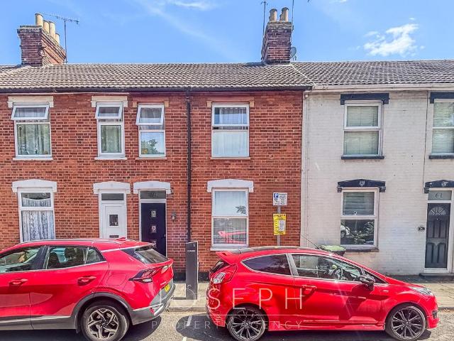 3 bedroom terraced house to rent