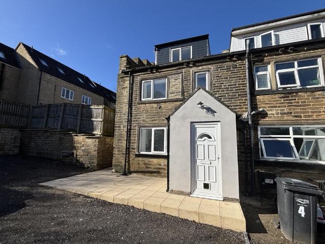 3 bedroom terraced house to rent