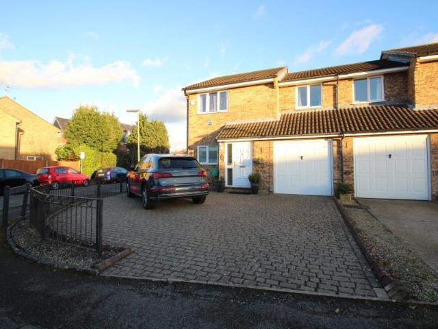3 bedroom terraced house to rent