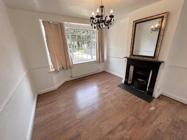 3 bedroom terraced house to rent