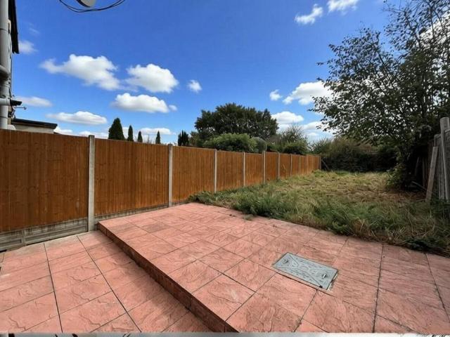 3 bedroom terraced house to rent
